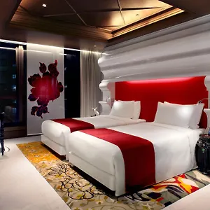 Mira Moon Hong Kong
