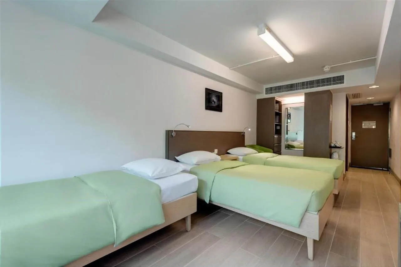 Yha Mei Ho House Youth Hostel Hong Kong