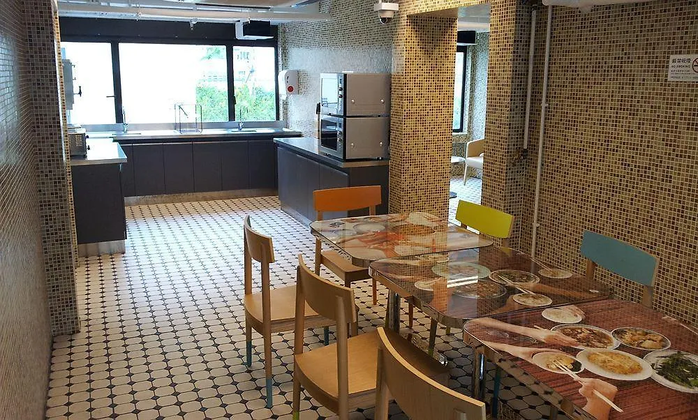 Yha Mei Ho House Youth Hostel Hong Kong